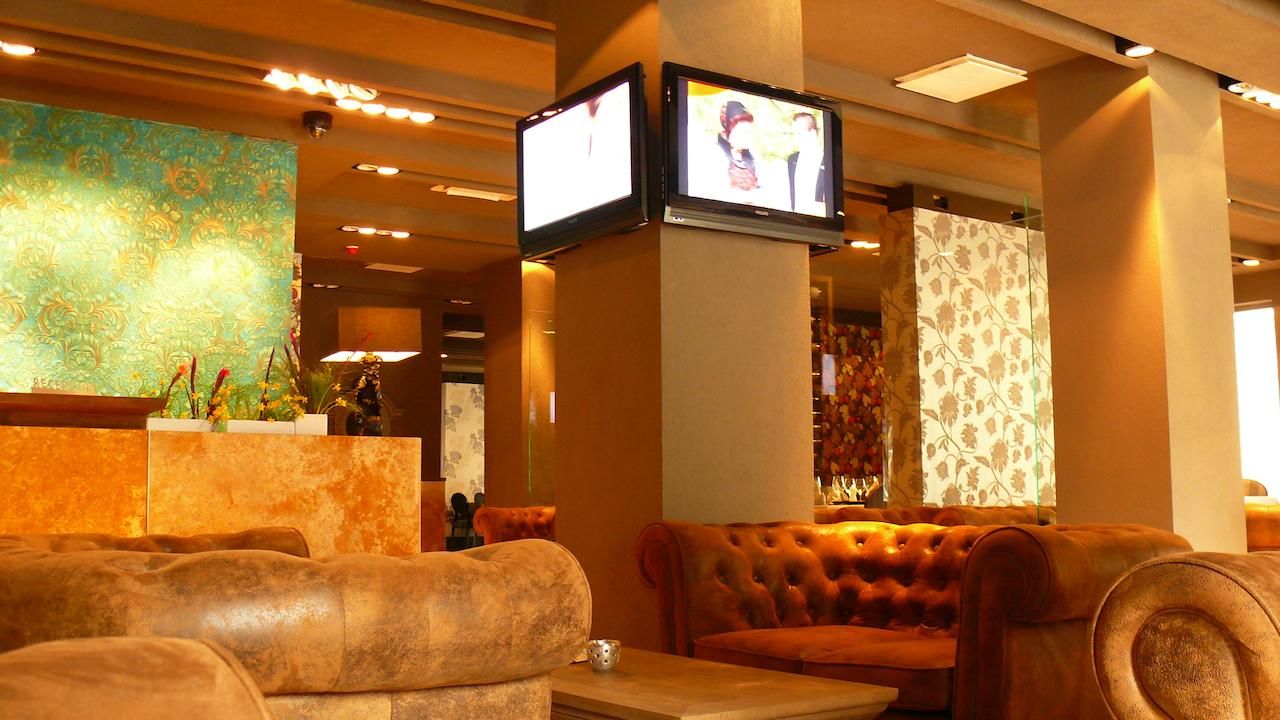 Отель Hotel Paradis Клуж-Напока-17